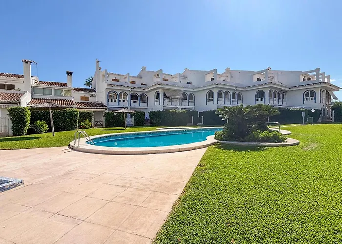 2 Bedroom Beautiful In