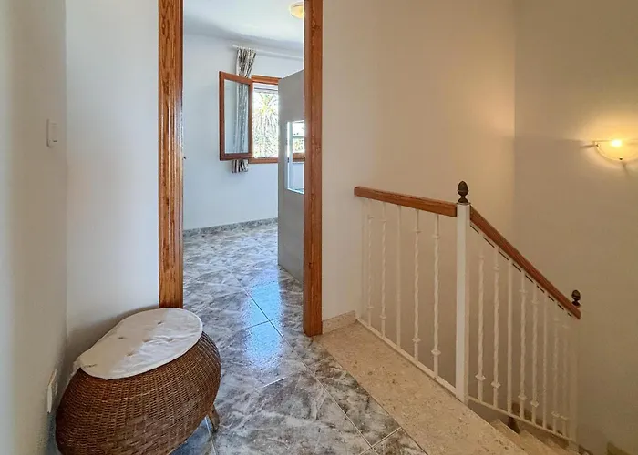 2 Bedroom Beautiful In Apartment