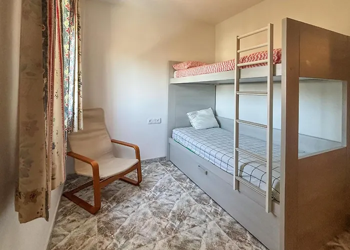 2 Bedroom Beautiful In Dénia