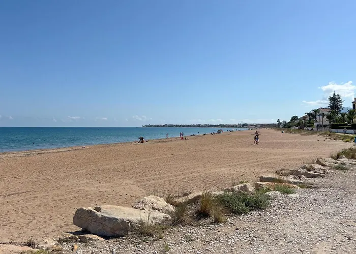 2 Bedroom Beautiful In Daire